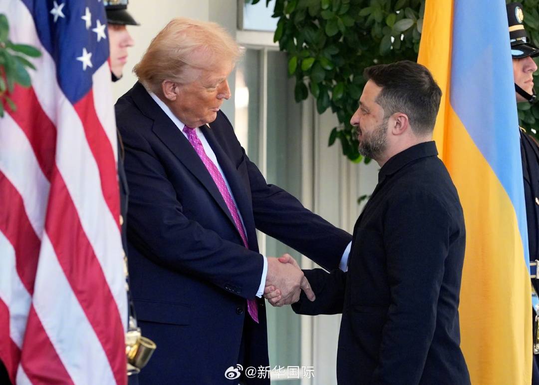 法甲联赛_特朗普:未经我批准法甲联赛,泽连斯基一无所有;媒体称特朗普视自己为和平协议“最终仲裁者”